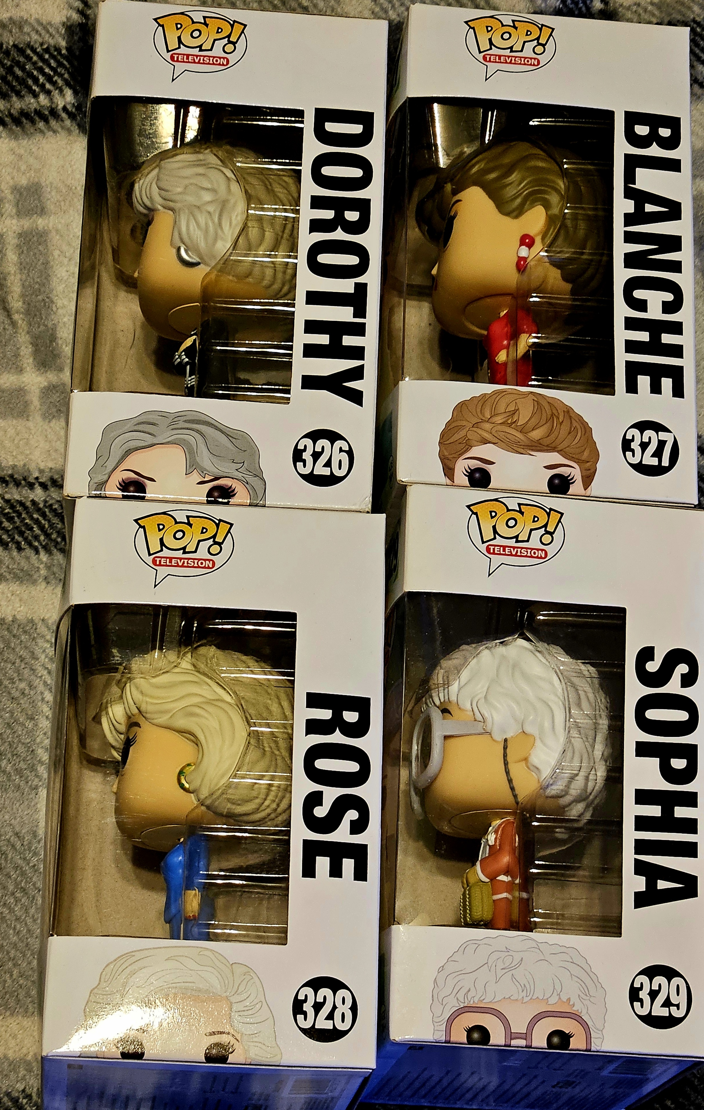 FUNKO POP GOLDEN GIRLS FULL SET!! photo 2